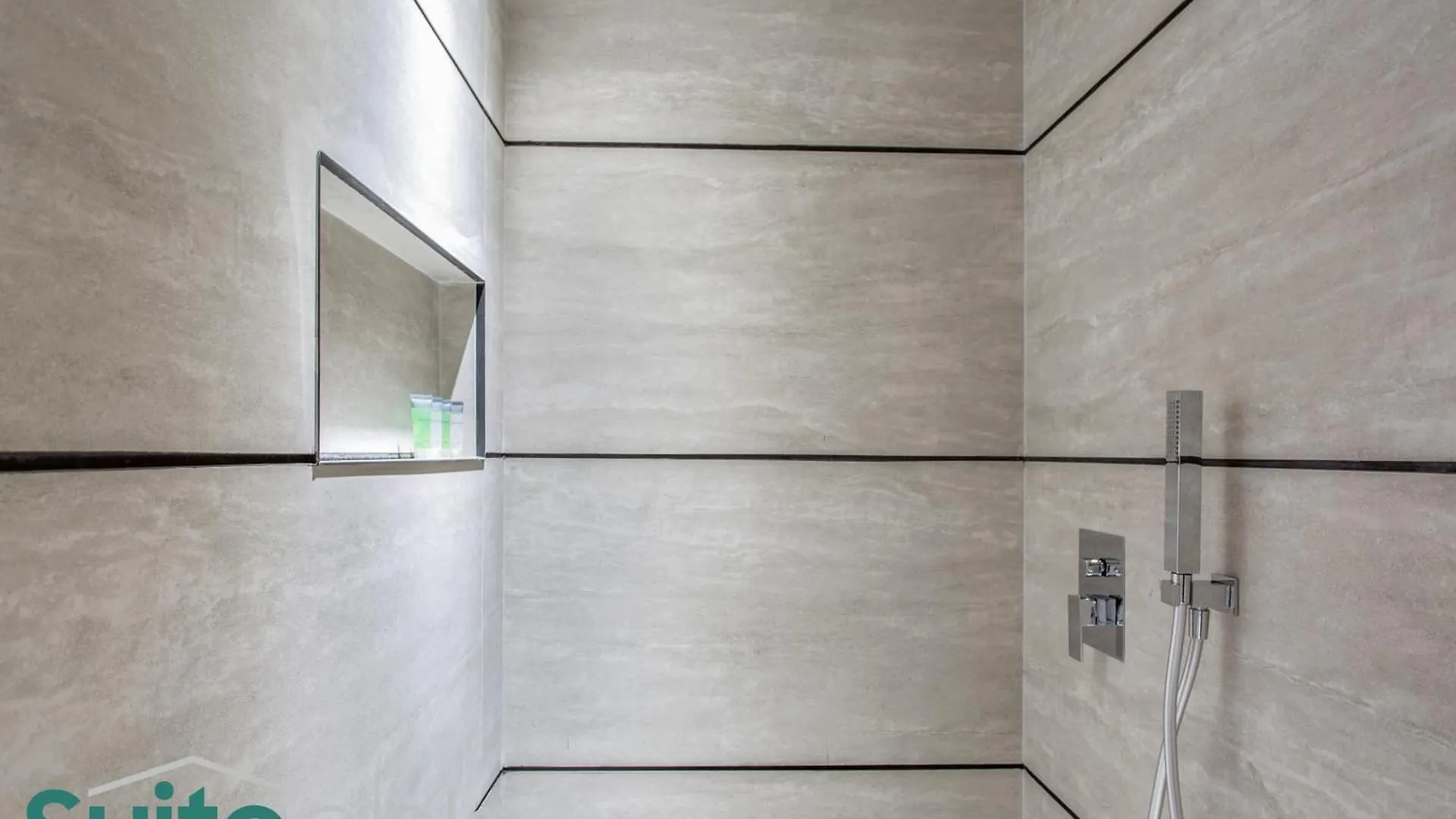Urban Retreat Studio In The Autograph Jvc Dubai
